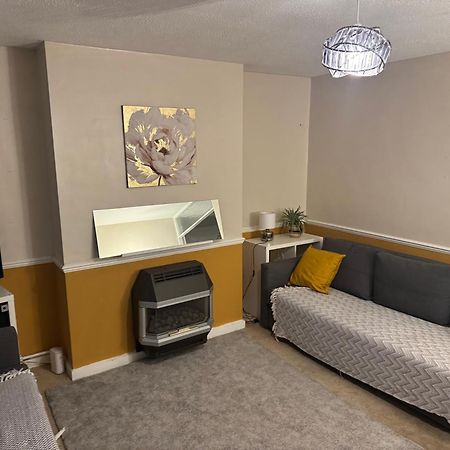 Sunflower Villa Бристоль Экстерьер фото