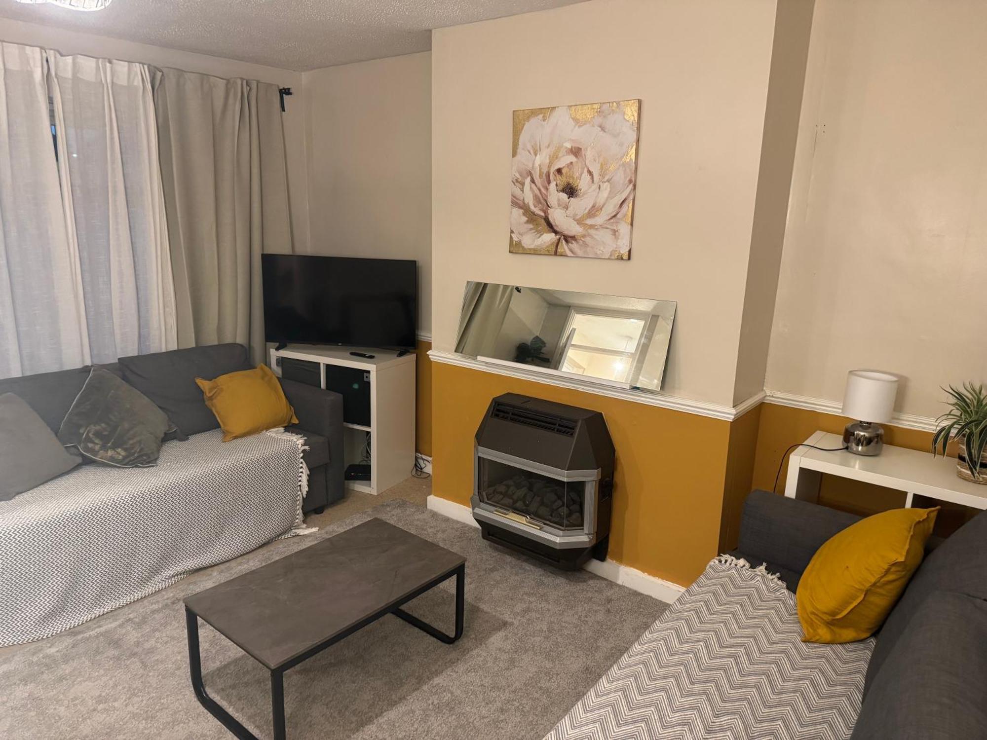 Sunflower Villa Бристоль Экстерьер фото