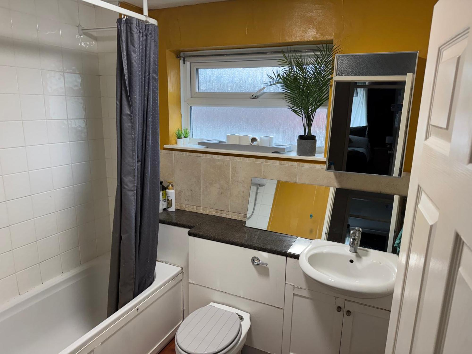 Sunflower Villa Бристоль Экстерьер фото